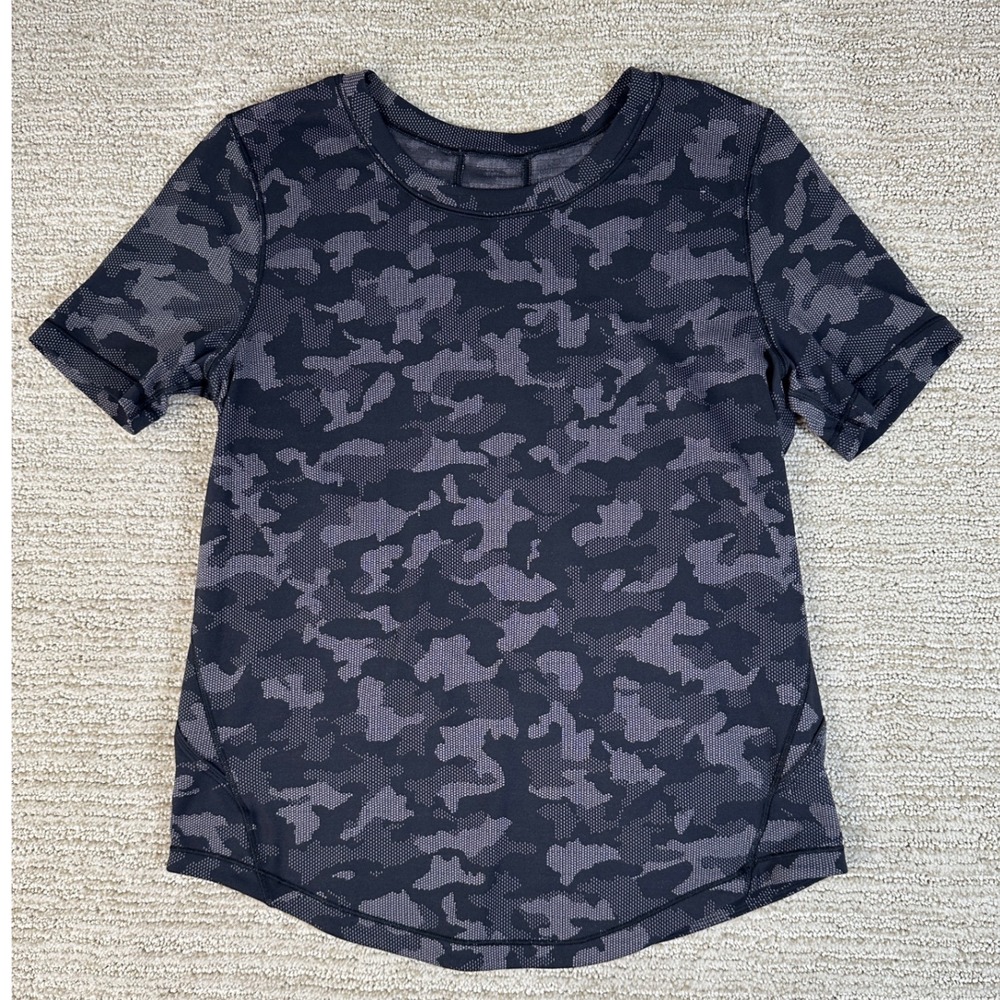 Lululemon Swiftly Tech Short Sleeve Crew Grey Black Camo Mesh Running Shirt Sz 4